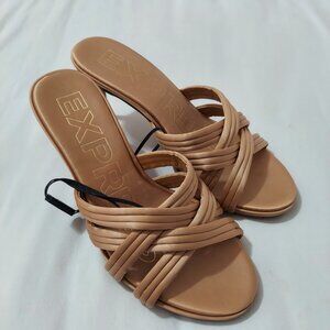 EXPRESS HEELS